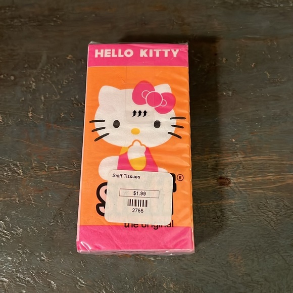 Hello Kitty Sniff Tissues ( 3 packs ) - Picture 3 of 4